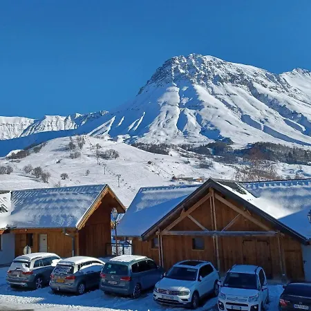 Confortable, 300m Des Pistes Et Commerces, Balcon Sud, Parking, Animaux Acceptes - Fr-1-618-14
